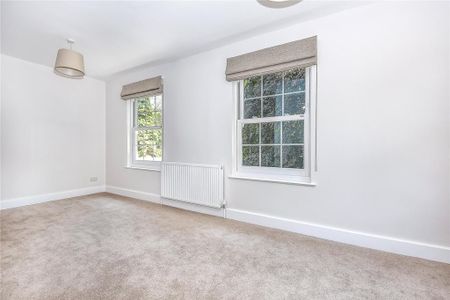 4 bedroom detached house to rent - Photo 5