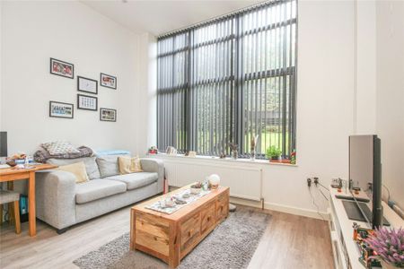 Mundells, Welwyn Garden City, Welwyn Garden City, AL7 1FX - Photo 2