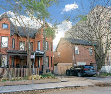 For Lease - 87 Oxford Street Unit# Upper, Toronto, Ontario - Photo 2