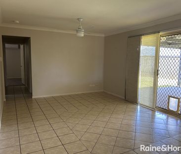 FAMILY HOME CLOSE TO THE BAY - *BREAK LEASE - RENT IS $620.00 PER W... - Photo 2