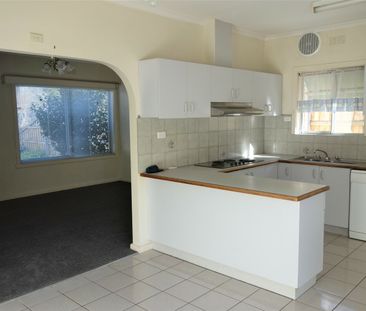 3 Bedroom Home! - Photo 1