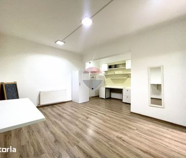 Spatiu de birou de inchiriat la 15 m de bd Mamaia Constanta - Photo 1
