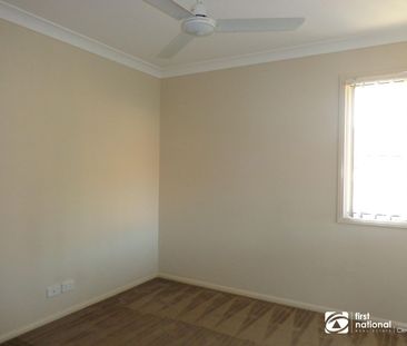 Stunning Family Home at 24 Parkview Drive, Springfield Lakes - Photo 4