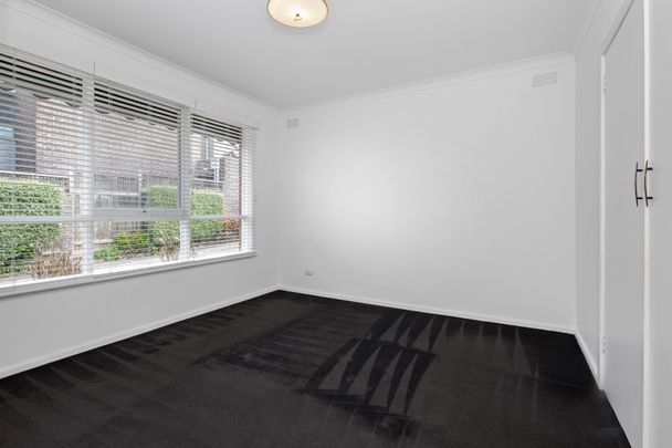 2/557 Balcombe Road, Black Rock VIC 3193 - Apartment For Rent | Domain - Photo 1
