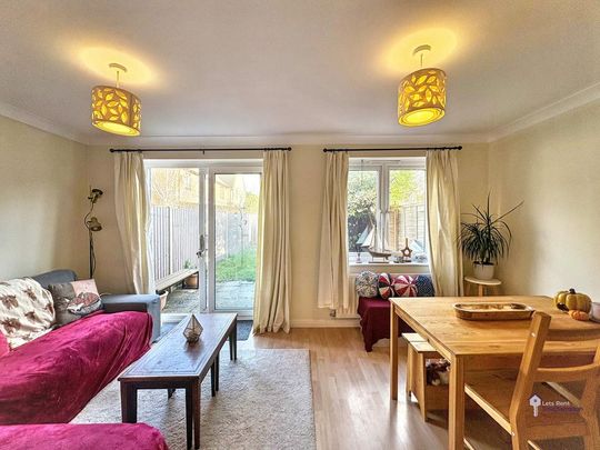 2 bedroom terraced house to rent - Photo 1