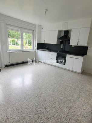 Location Maison 4 pièces 95m² HAUTMONT 59330 - Photo 1
