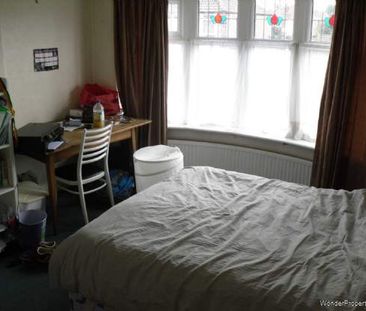 3 bedroom property to rent in Manchester - Photo 6