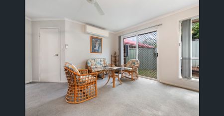 Spacious and Beautifully Presented Unit Ready for You!! - Photo 4