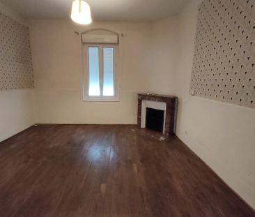 Location Appartement 5 pièces 120m² VARENNES SUR ALLIER 03150 - Photo 2
