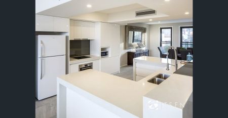 FULLY FURNISHED IN VIEW STREET - AVAILABLE IN MAY - Photo 5