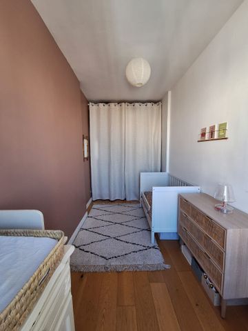 Location Appartement 3 pièces 53m² - Photo 2