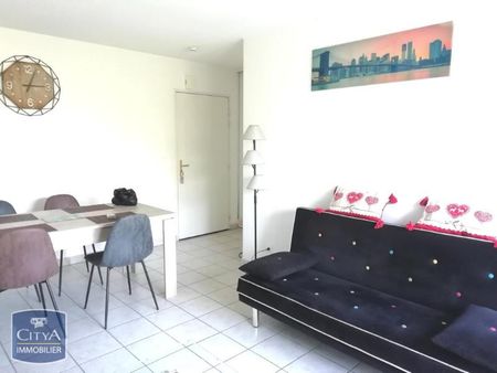 Location Appartement 2 pièces 44m² ISBERGUES 62330 - Photo 3