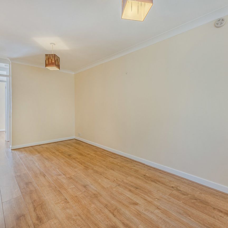 Fernleigh Close, Croydon, CR0 4RX - Photo 1