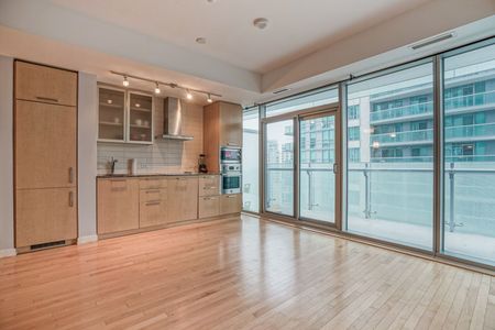 For Lease - 12 York Street Unit# 1305, Toronto, Ontario - Photo 3