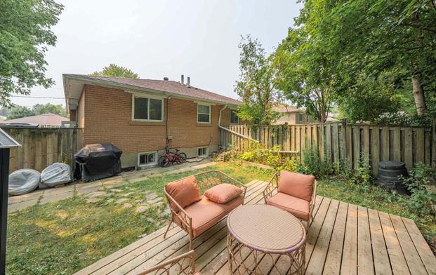 For Lease - 53 Newbury Drive Unit# Basement, Newmarket, Ontario - Photo 1