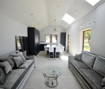 2 Bedroom Detached To Let - Photo 2