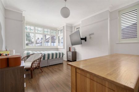 Colbert Avenue, Thorpe Bay, Essex, SS1 3BH - Photo 3