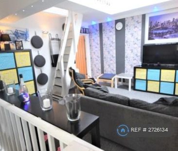 2 bedroom flat to rent - Photo 1