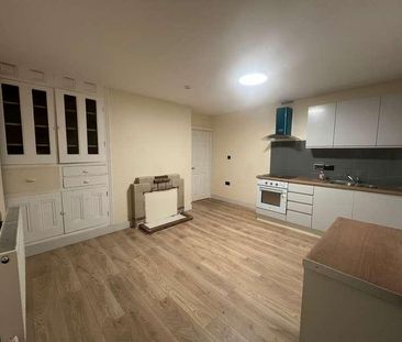 Gravelly Hill, Birmingham, B23 - Photo 5