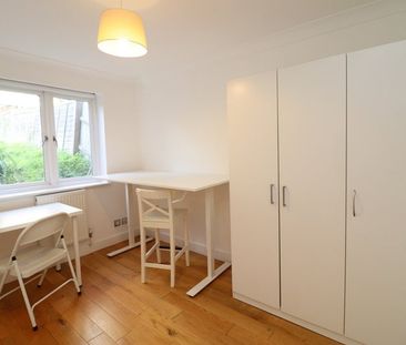 Room in a Shared House, Jamestown Way, E14 - Photo 3