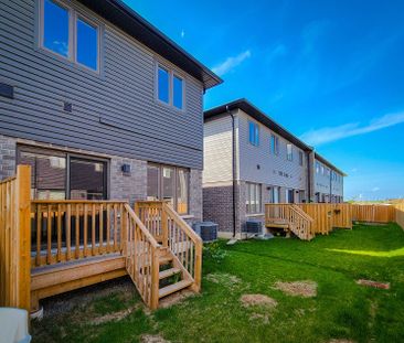 For Lease - 30 Times Square Boulevard Unit# 7, Hamilton, Ontario - Photo 1