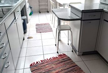 Apartamento T3 com sótão, mobilado e equipado, no Bairro do Liceu!