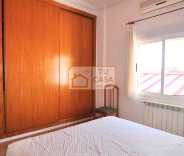 Piso de alquiler en Avenida Virgen de la Montaña, Casco Antiguo - Foto 3