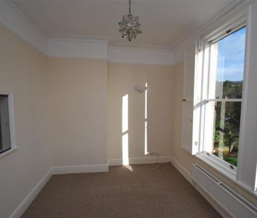 Bath, Weston - Photo 4