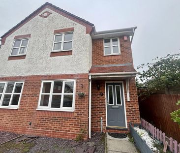 3 bedroom semi-detached house to rent - Photo 2