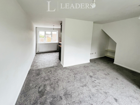 3 bedroom terraced house to rent - Photo 2