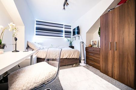 Trelawn Place, Headingley, Leeds - Photo 4