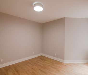4557 Sherbrooke Street West - Photo 4