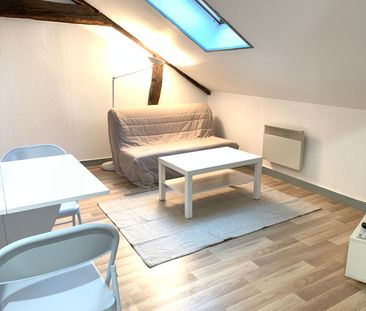 Location Appartement 1 pièce 23m² - Photo 2