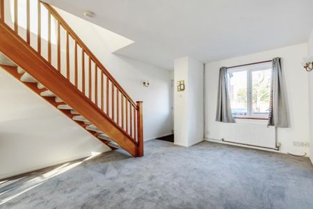 2 bedroom terraced house to rent - Photo 4