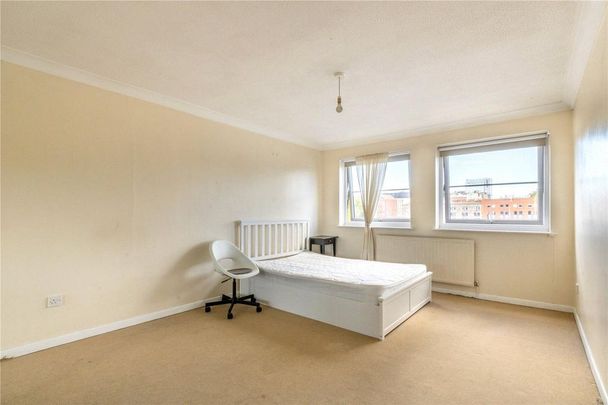 3 bedroom apartment to rent - Photo 1