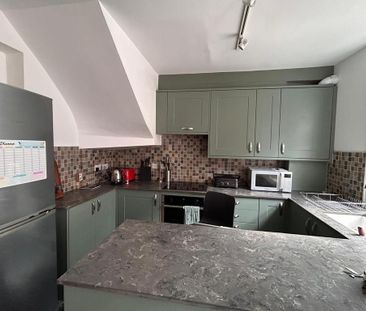 2 bedroom terraced house to rent - Photo 1