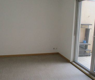 À louer : Superbe F2 avec balcon à Stiring-Wendel ! - Photo 1