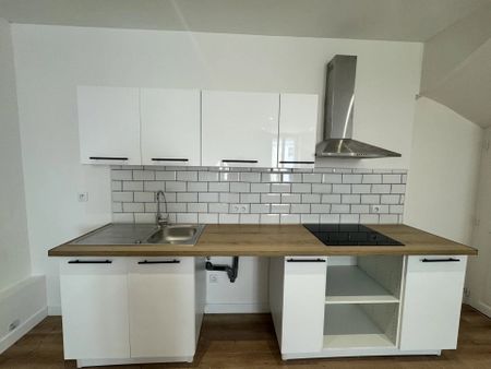 Location Maison 3 pièces 55 m2 à Saint-Quentin - Photo 5