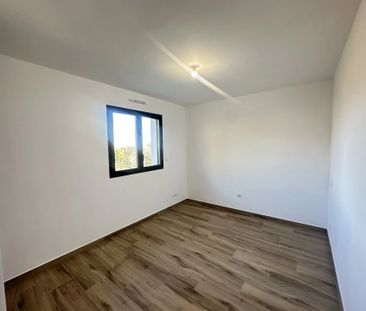 Location Appartement 3 pièces 71m² BIGUGLIA 20620 - Photo 6