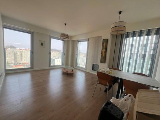 Apartamento de alquiler en Calle Anna Huntington, Reyes Católicos - Photo 1