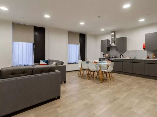 Silver En Suite 5 Share - Photo 1