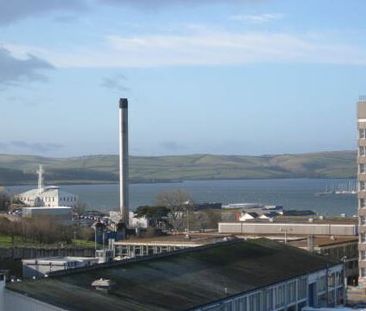 Latitude 52, Plymouth, PL2 - Photo 4