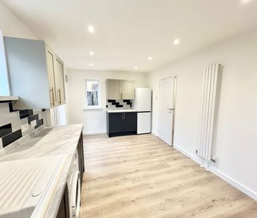 St. Elizabeths Avenue, Southampton - Photo 4