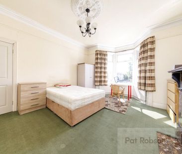 Thornleigh Road, Newcastle Upon Tyne - Photo 1
