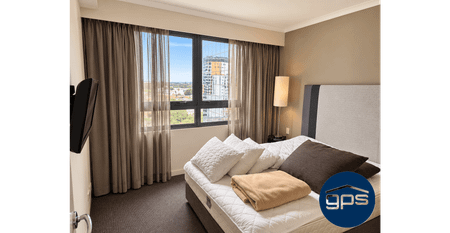 Modern Fully Furnished 1-Bedroom Apartment in the Mantra Hotel - Photo 2