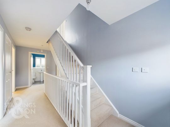 Brownes Grove, Loddon, Norwich - Photo 1