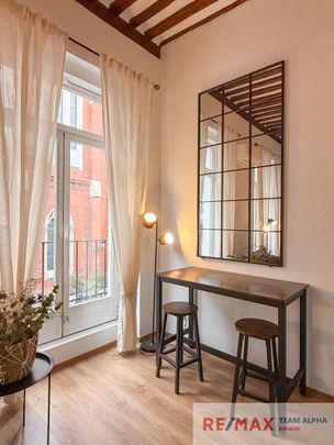 Piso de alquiler en Calle de Atocha, 7, Sol - Photo 1