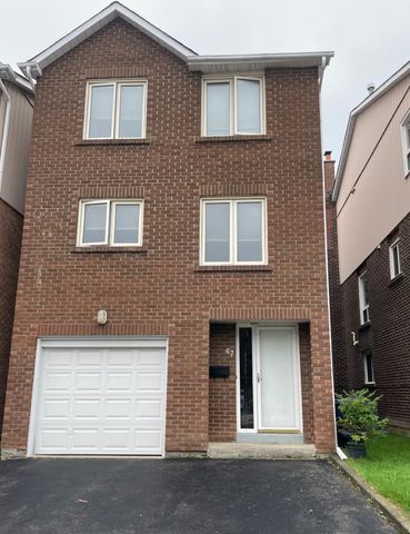 For Lease - 67 Carnival Court, Toronto, Ontario - Photo 2