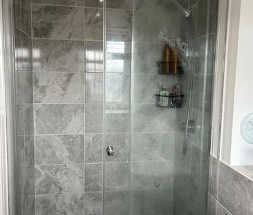 2 Bed Flat, Clydeside Terrace, PA4 - Photo 2