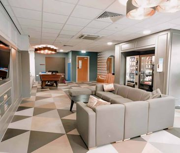 Silver En Suite - Photo 6